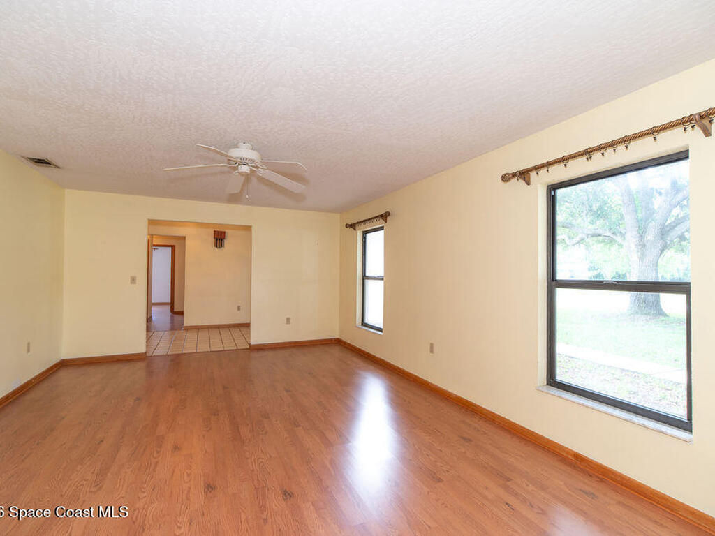 5290 Pina Vista Drive, Melbourne, FL 32934