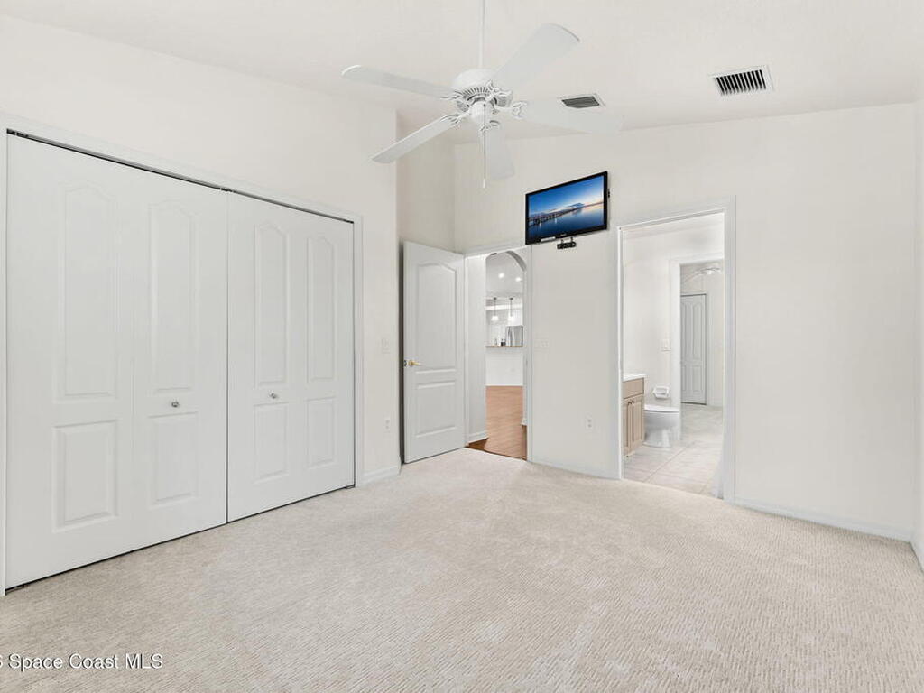 6915 Renshaw Drive, Melbourne, FL 32940