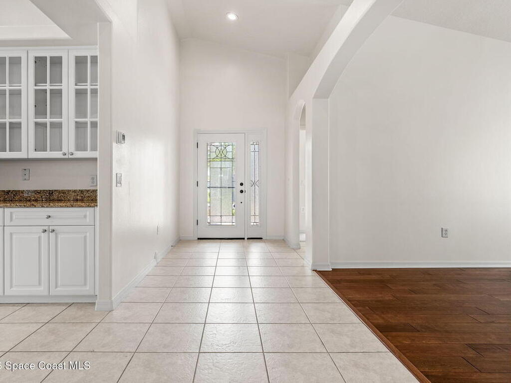 6915 Renshaw Drive, Melbourne, FL 32940
