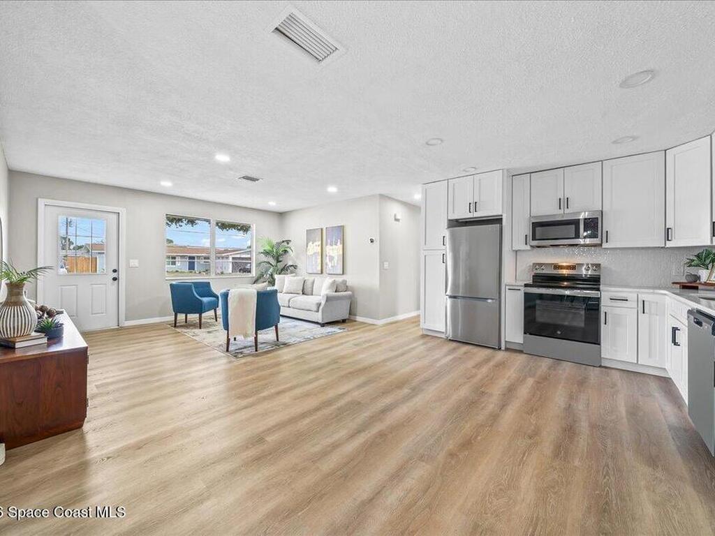 1340 Lester Court, Merritt Island, FL 32952