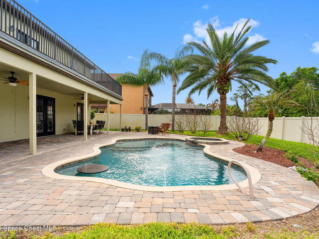 1390 Talon Way, Melbourne, FL 32934
