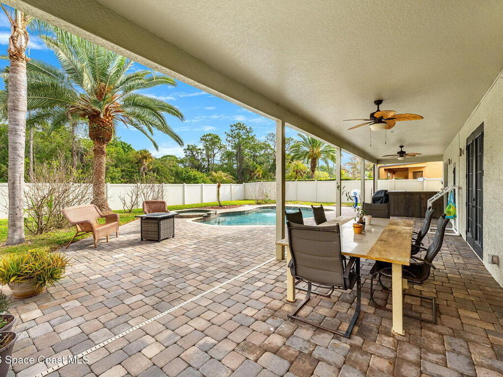 1390 Talon Way, Melbourne, FL 32934