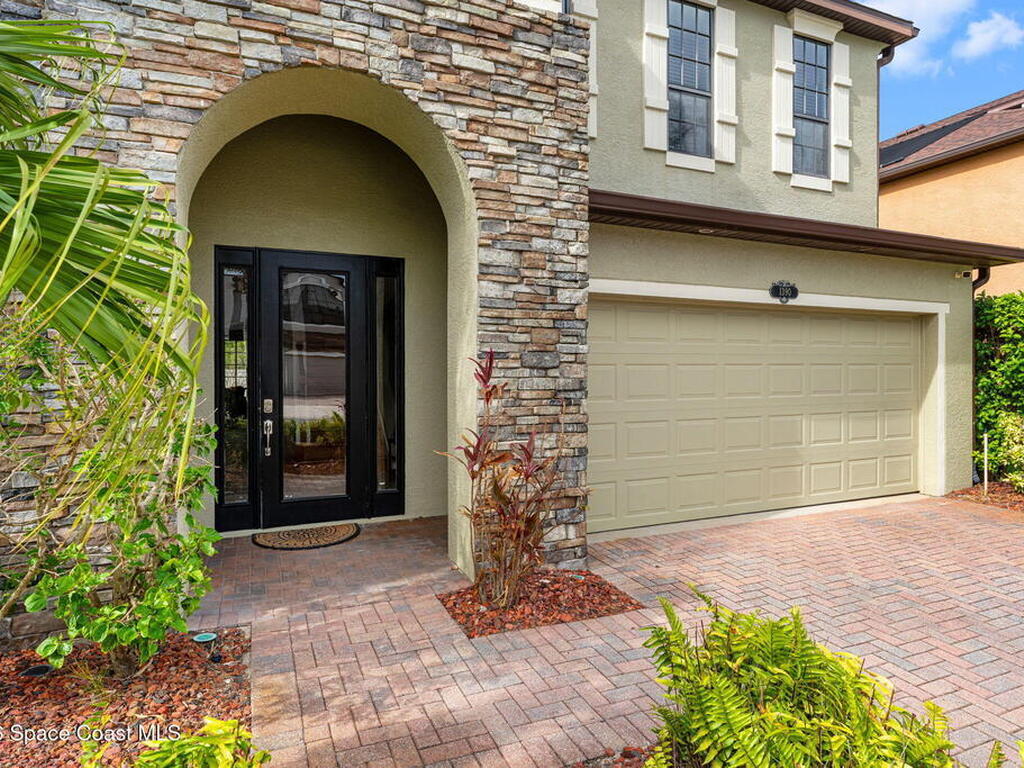 1390 Talon Way, Melbourne, FL 32934