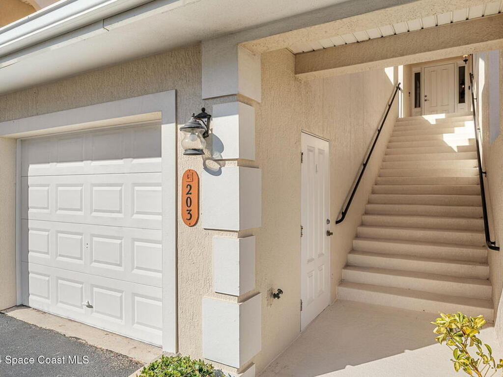 129 Lancha Circle, Satellite Beach, FL 32937