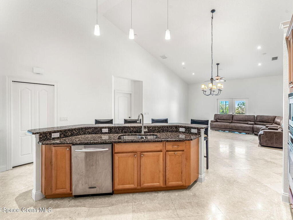 129 Lancha Circle, Satellite Beach, FL 32937