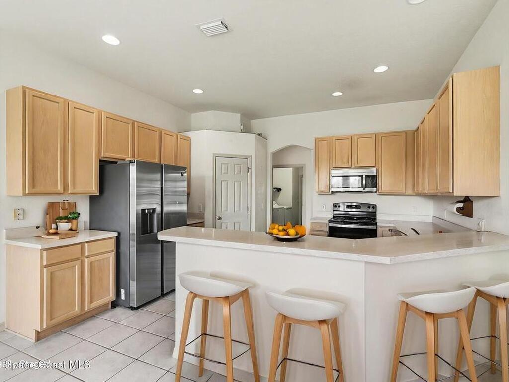 5761 Newbury Circle, Melbourne, FL 32940