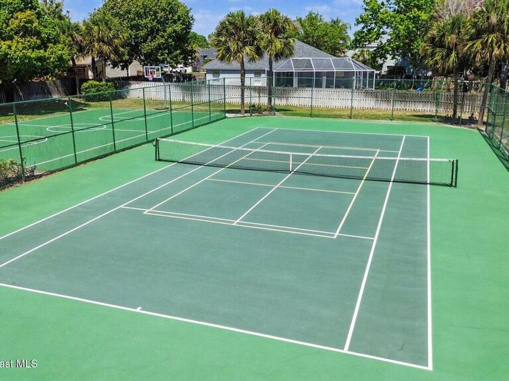 5761 Newbury Circle, Melbourne, FL 32940