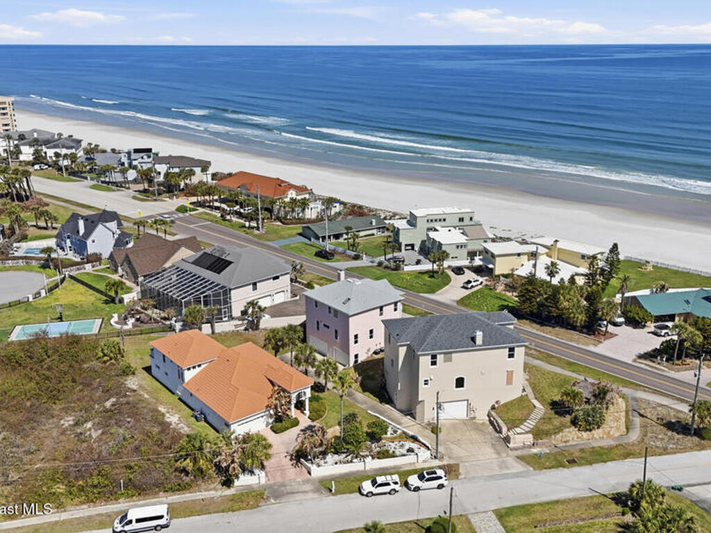 4688 S Atlantic Avenue, Ponce Inlet, FL 32127