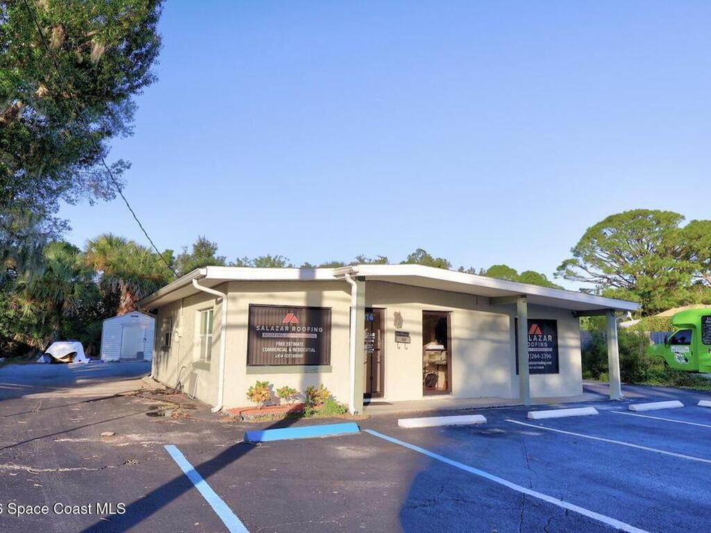 2314 S Hopkins Avenue, Titusville, FL 32780