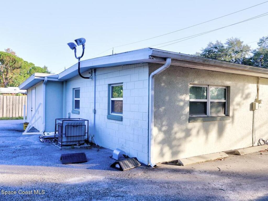 2314 S Hopkins Avenue, Titusville, FL 32780