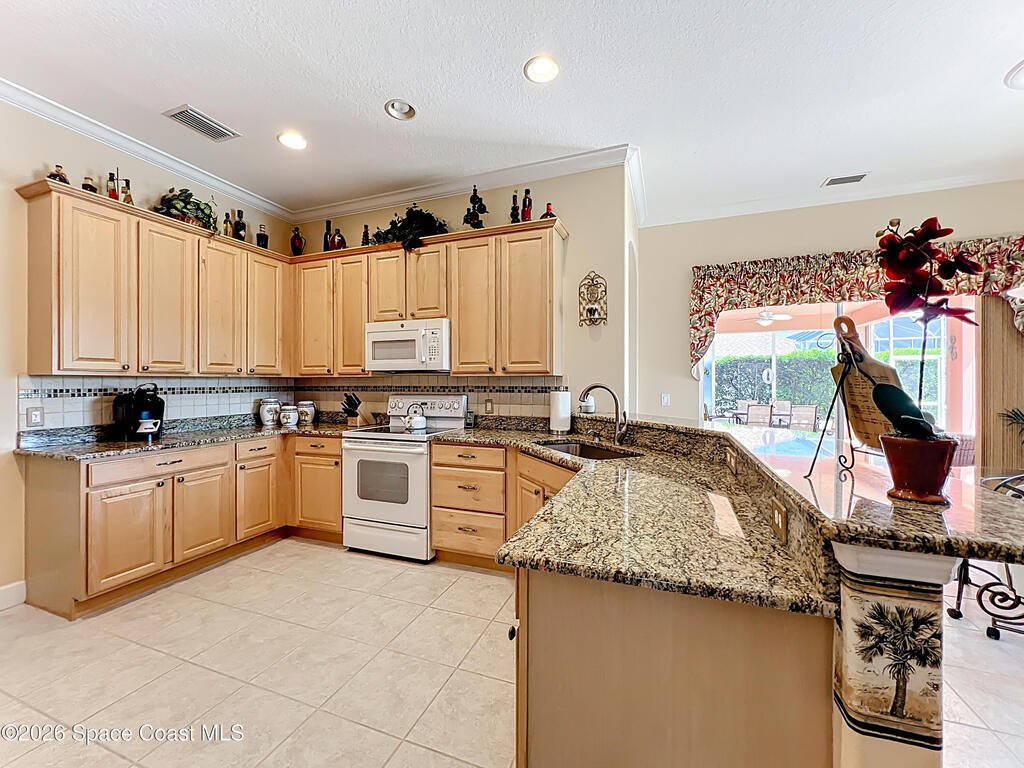 2941 Camberly Circle, Melbourne, FL 32940