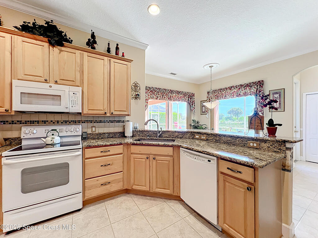 2941 Camberly Circle, Melbourne, FL 32940