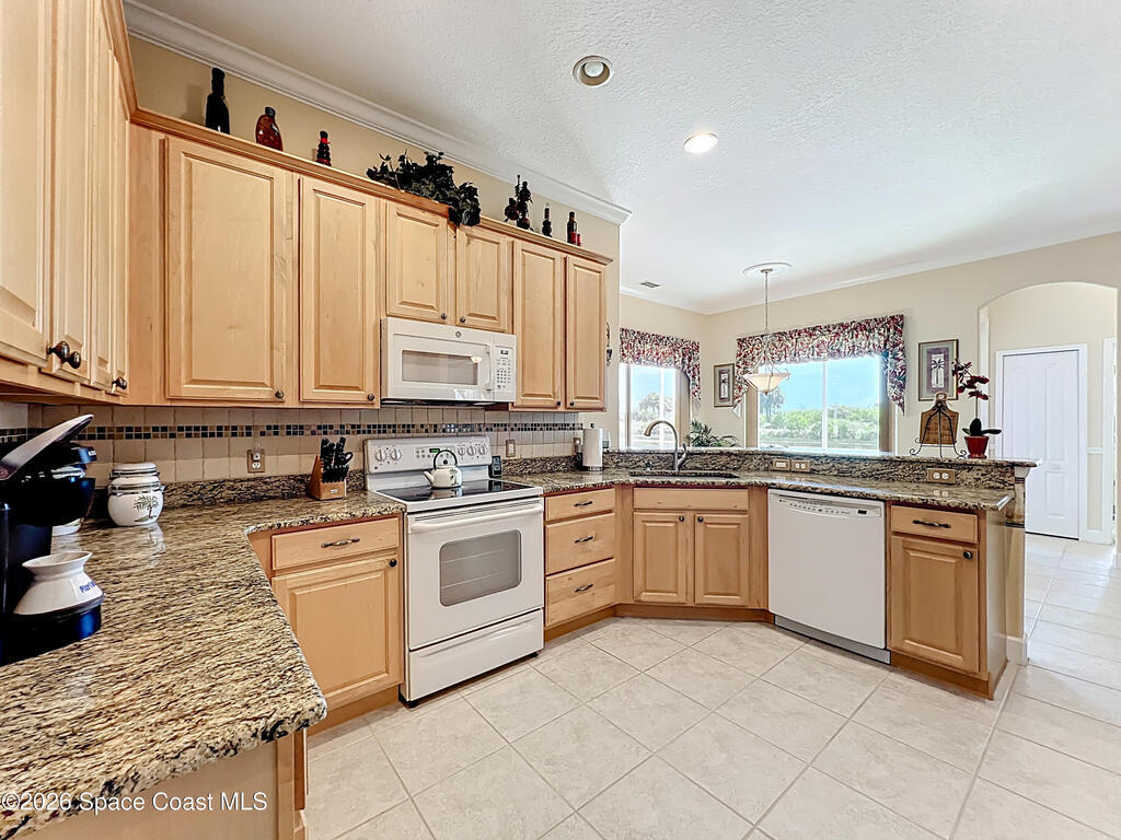 2941 Camberly Circle, Melbourne, FL 32940