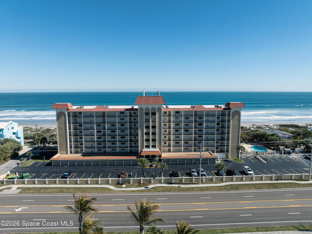 2815 S Atlantic Avenue, Cocoa Beach, FL 32931