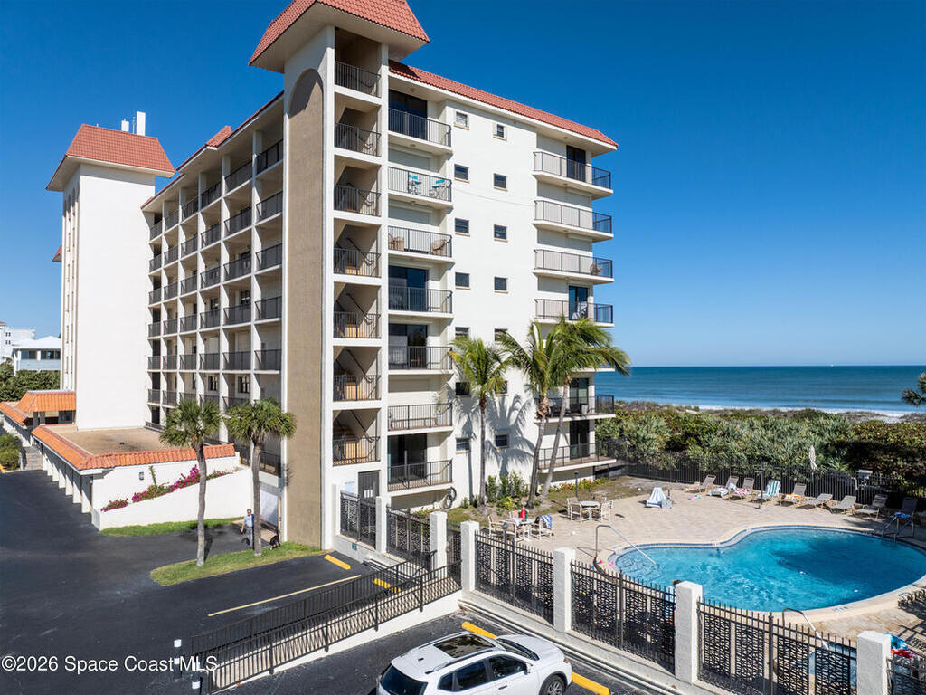 2815 S Atlantic Avenue, Cocoa Beach, FL 32931