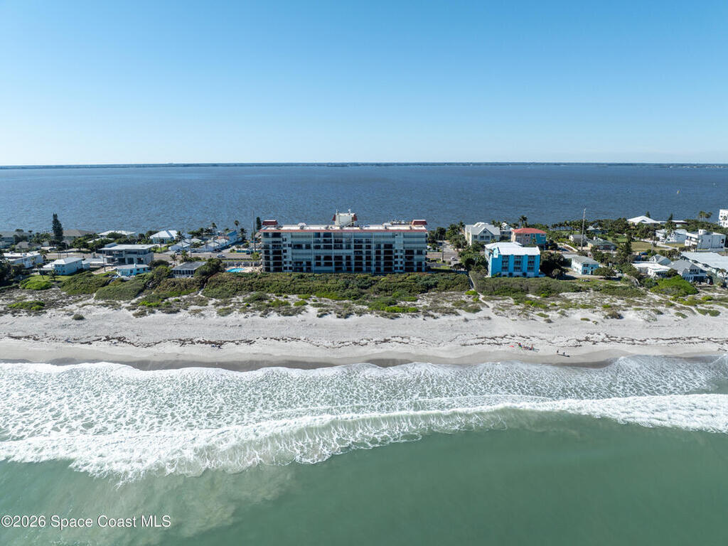 2815 S Atlantic Avenue, Cocoa Beach, FL 32931