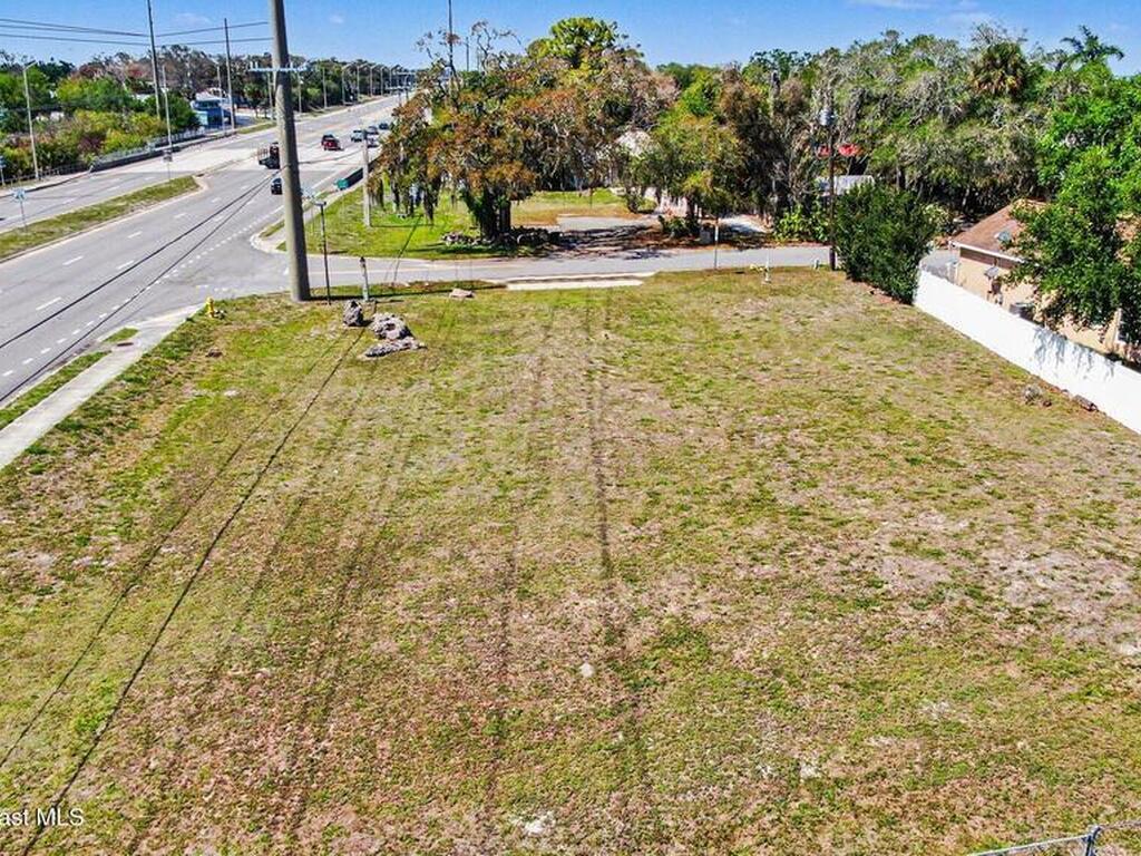 1435 Rose Court, Melbourne, FL 32935