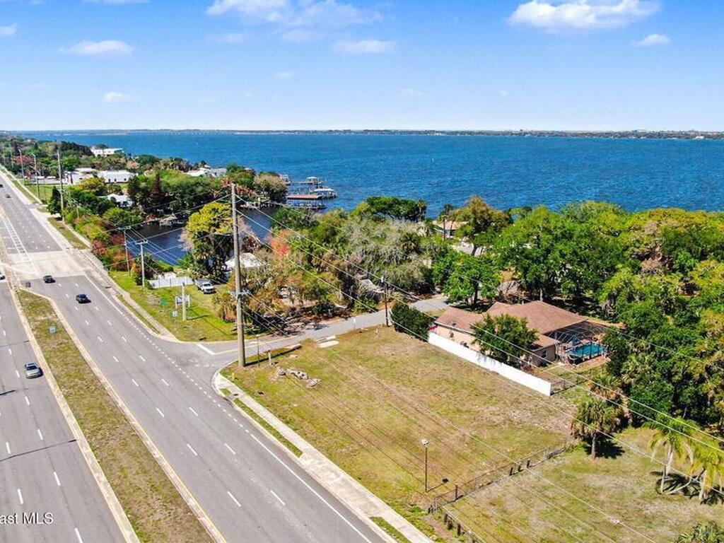 1435 Rose Court, Melbourne, FL 32935