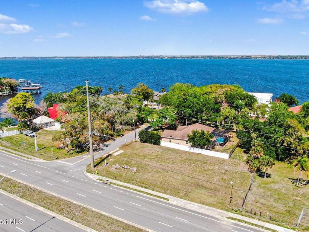 1435 Rose Court, Melbourne, FL 32935