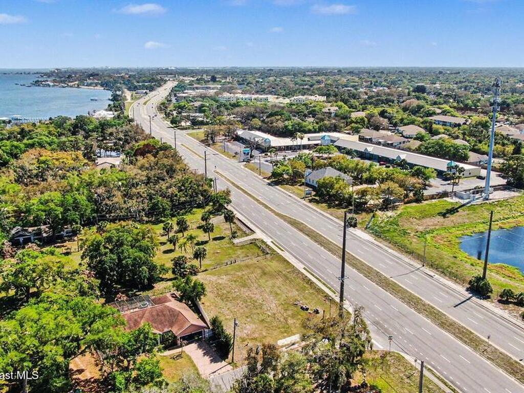 1435 Rose Court, Melbourne, FL 32935