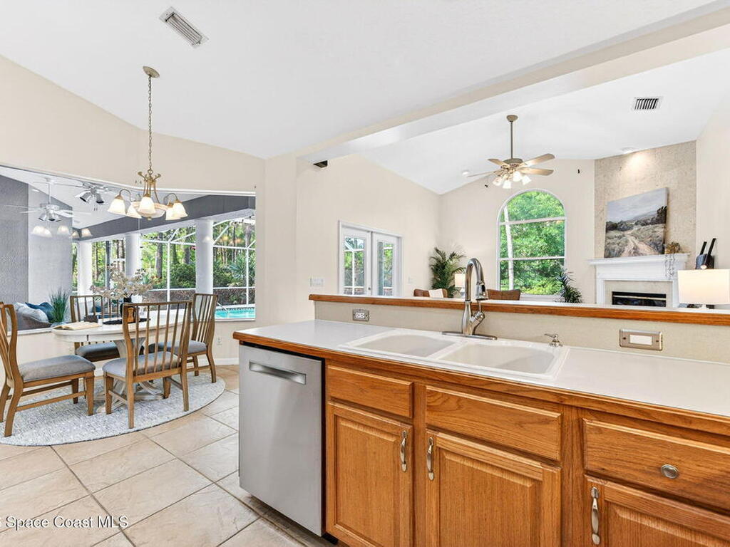 4404 Long Lake Road, Melbourne, FL 32934