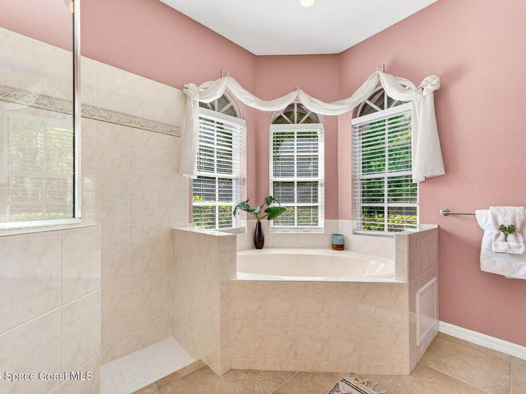 4404 Long Lake Road, Melbourne, FL 32934