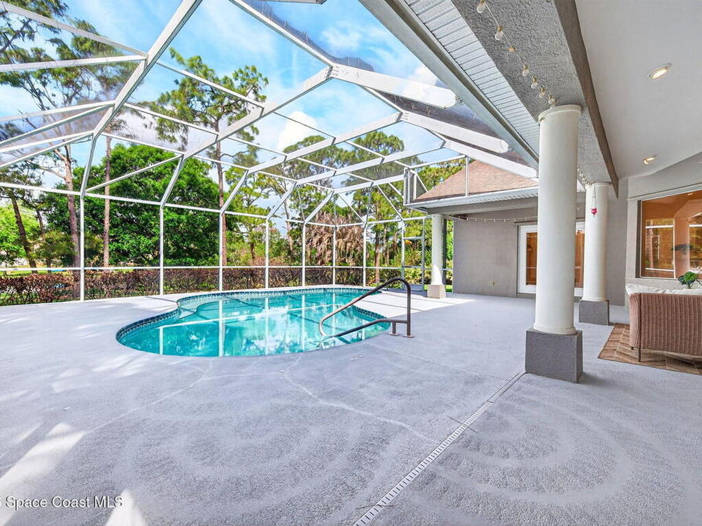 4404 Long Lake Road, Melbourne, FL 32934
