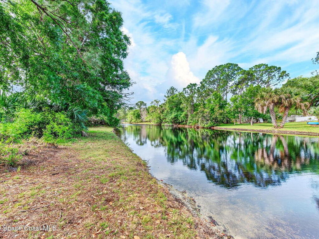 4404 Long Lake Road, Melbourne, FL 32934