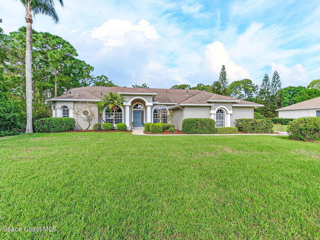 4404 Long Lake Road, Melbourne, FL 32934