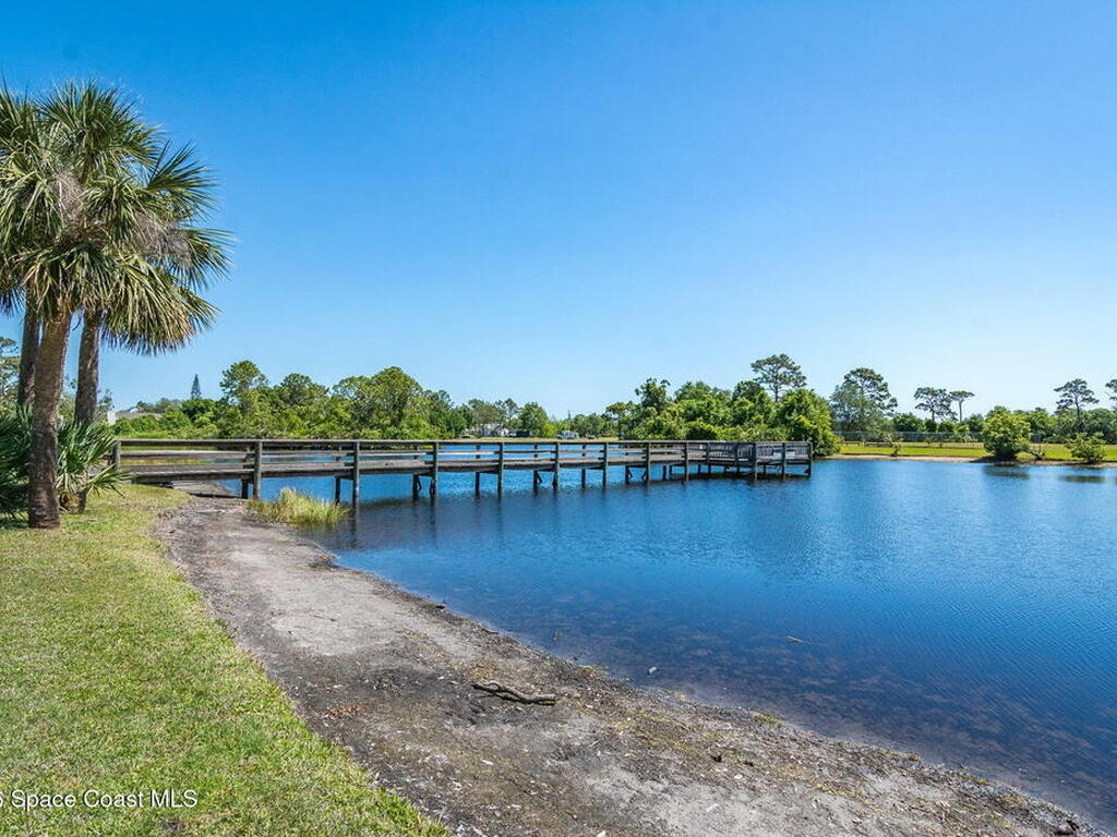 4404 Long Lake Road, Melbourne, FL 32934