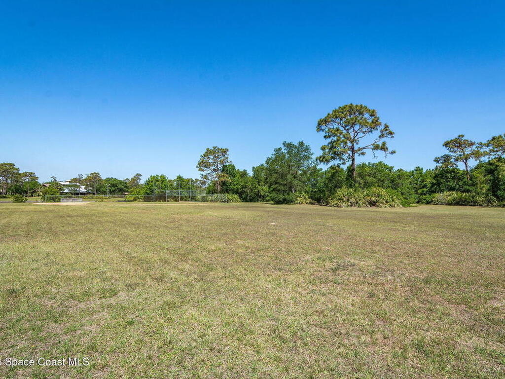 4404 Long Lake Road, Melbourne, FL 32934