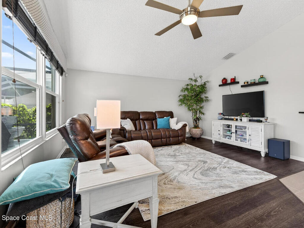 970 Shaw Circle, Melbourne, FL 32940