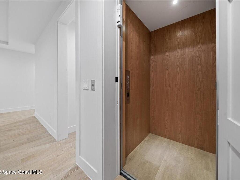 1012 Wave Crest Avenue, Indialantic, FL 32903