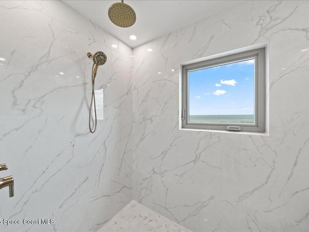 1012 Wave Crest Avenue, Indialantic, FL 32903