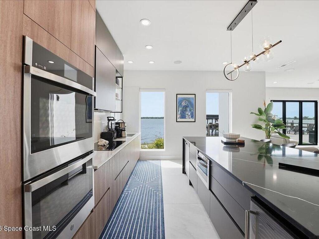 2175 S Tropical Trail, Merritt Island, FL 32952