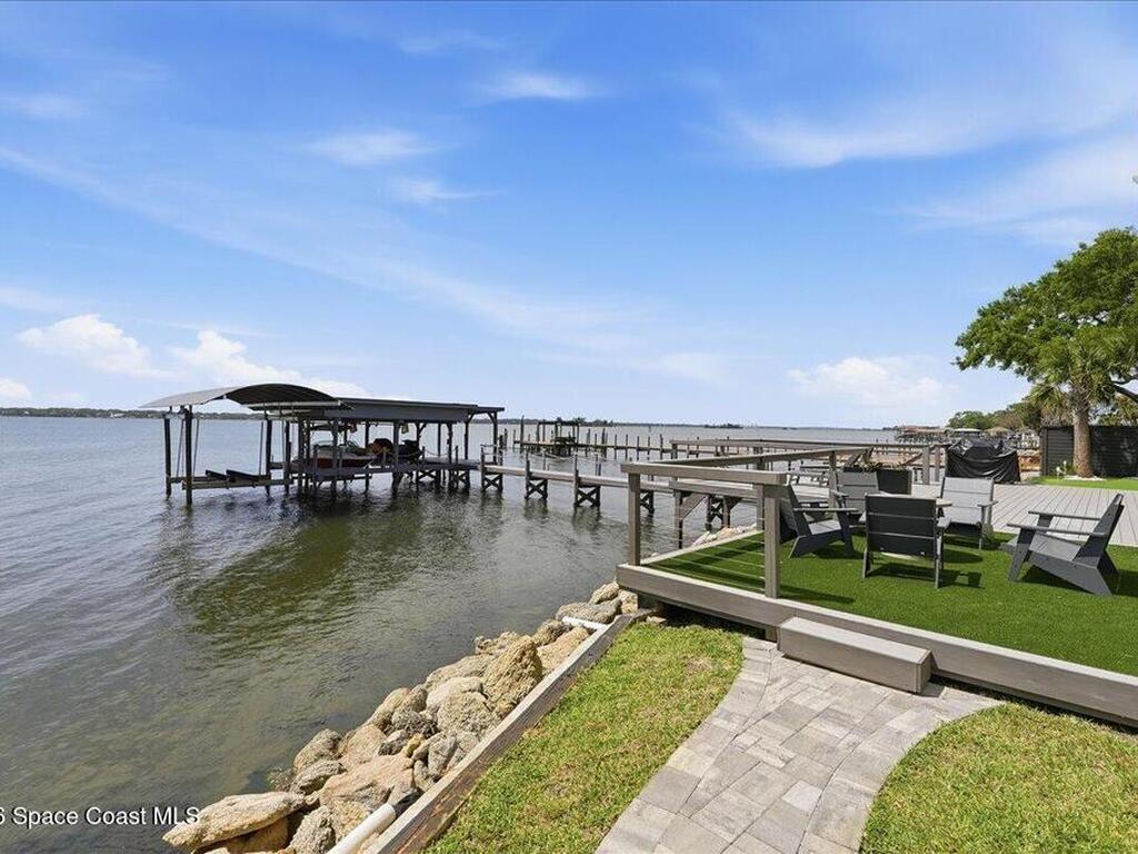 2175 S Tropical Trail, Merritt Island, FL 32952