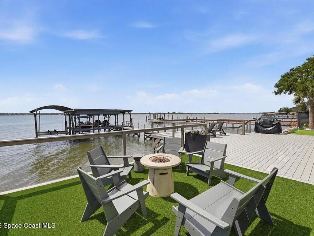 2175 S Tropical Trail, Merritt Island, FL 32952