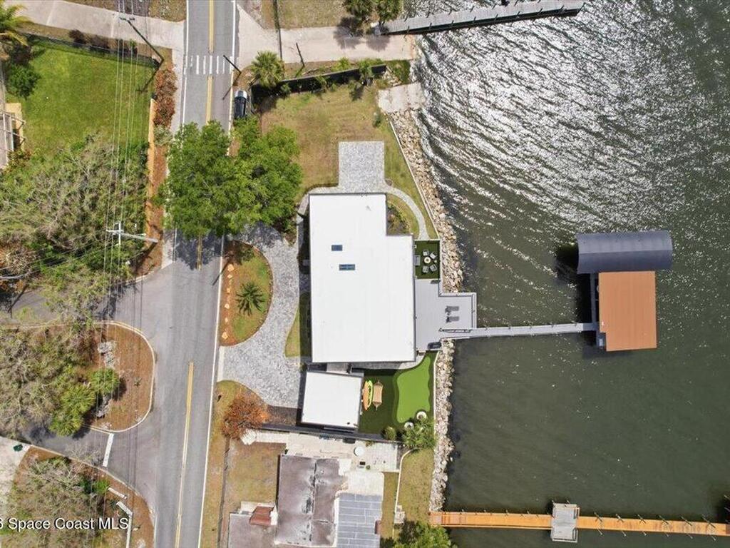 2175 S Tropical Trail, Merritt Island, FL 32952