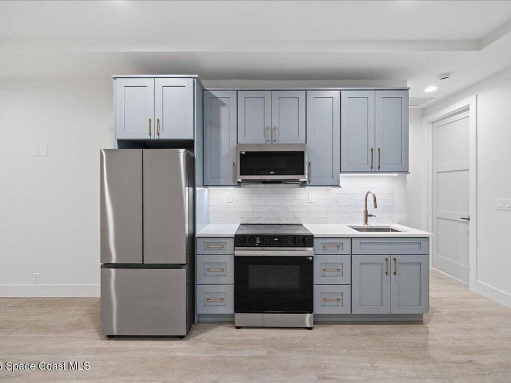 1004 Wave Crest Avenue, Indialantic, FL 32903