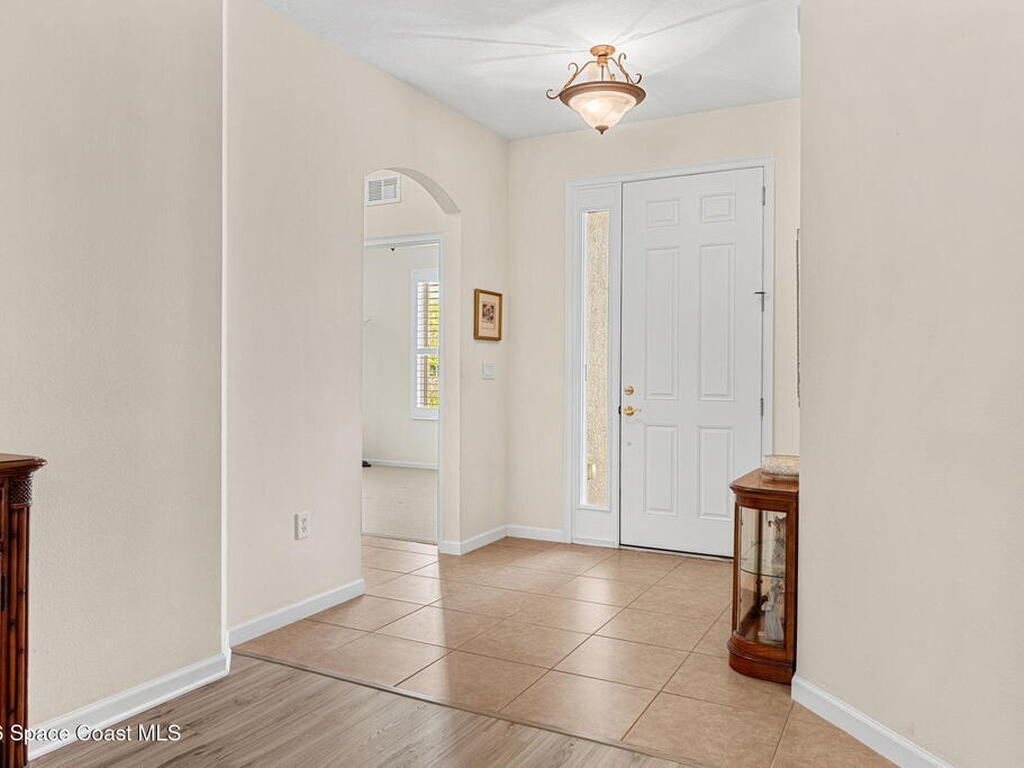 6957 Floristana Drive, Melbourne, FL 32940
