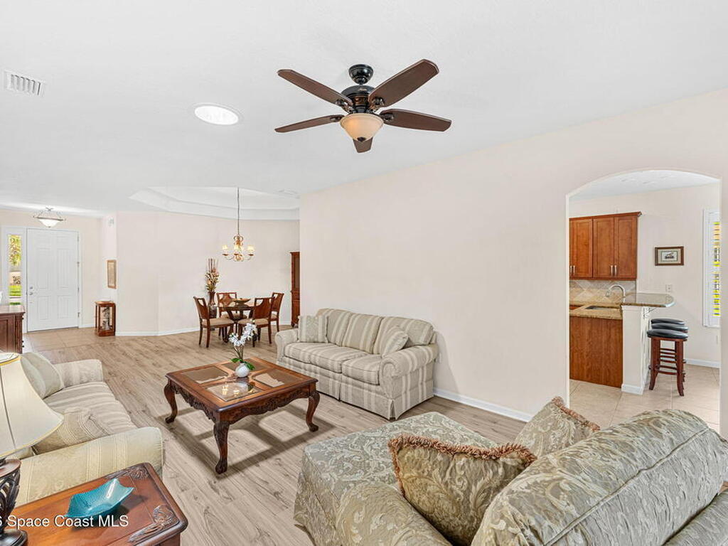 6957 Floristana Drive, Melbourne, FL 32940