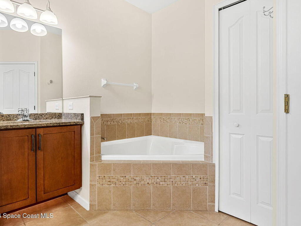 6957 Floristana Drive, Melbourne, FL 32940