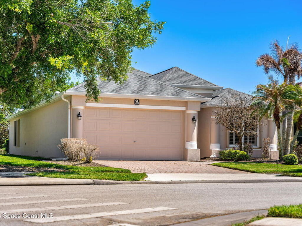 6957 Floristana Drive, Melbourne, FL 32940