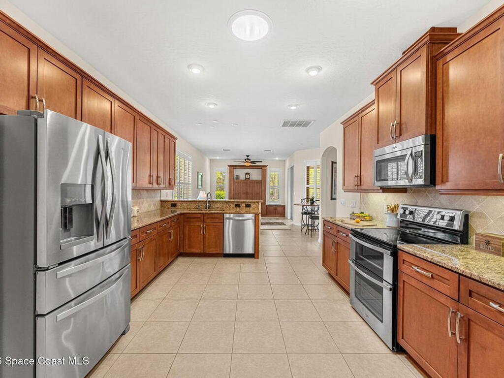 6957 Floristana Drive, Melbourne, FL 32940
