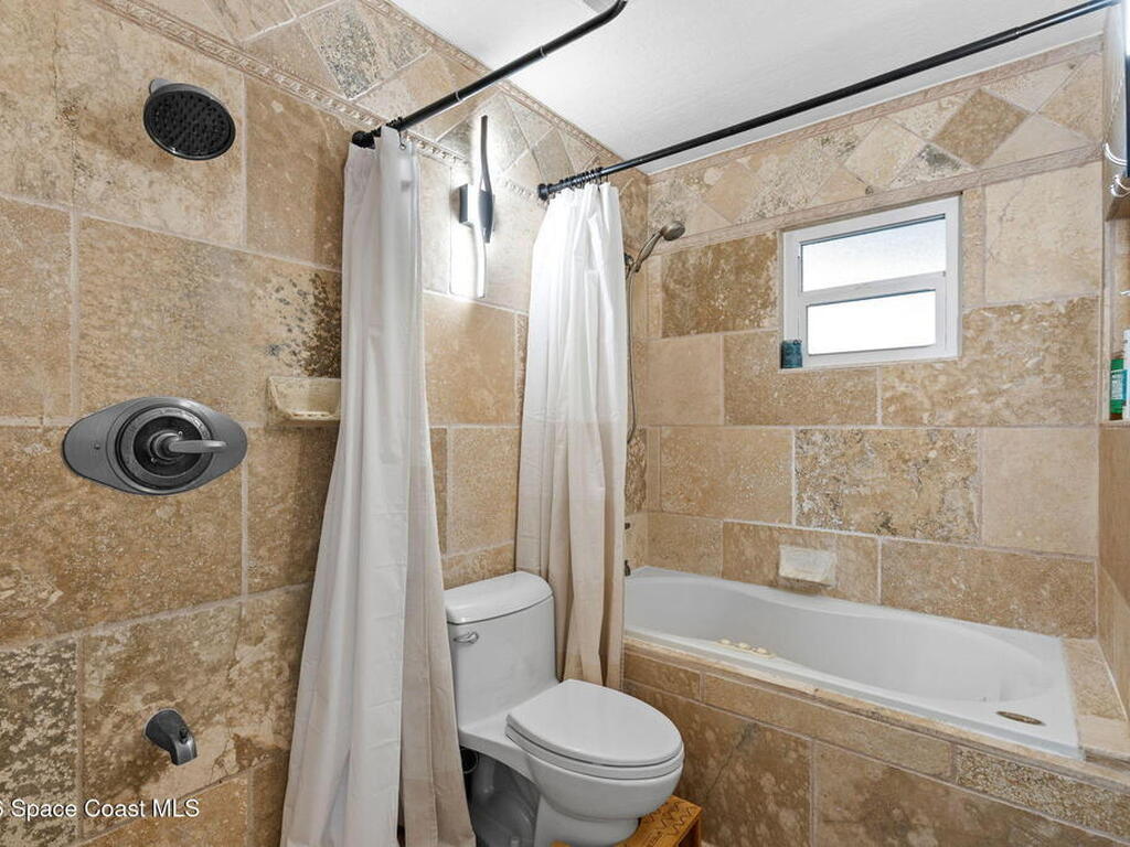 107 La Riviere Road, Cocoa Beach, FL 32931