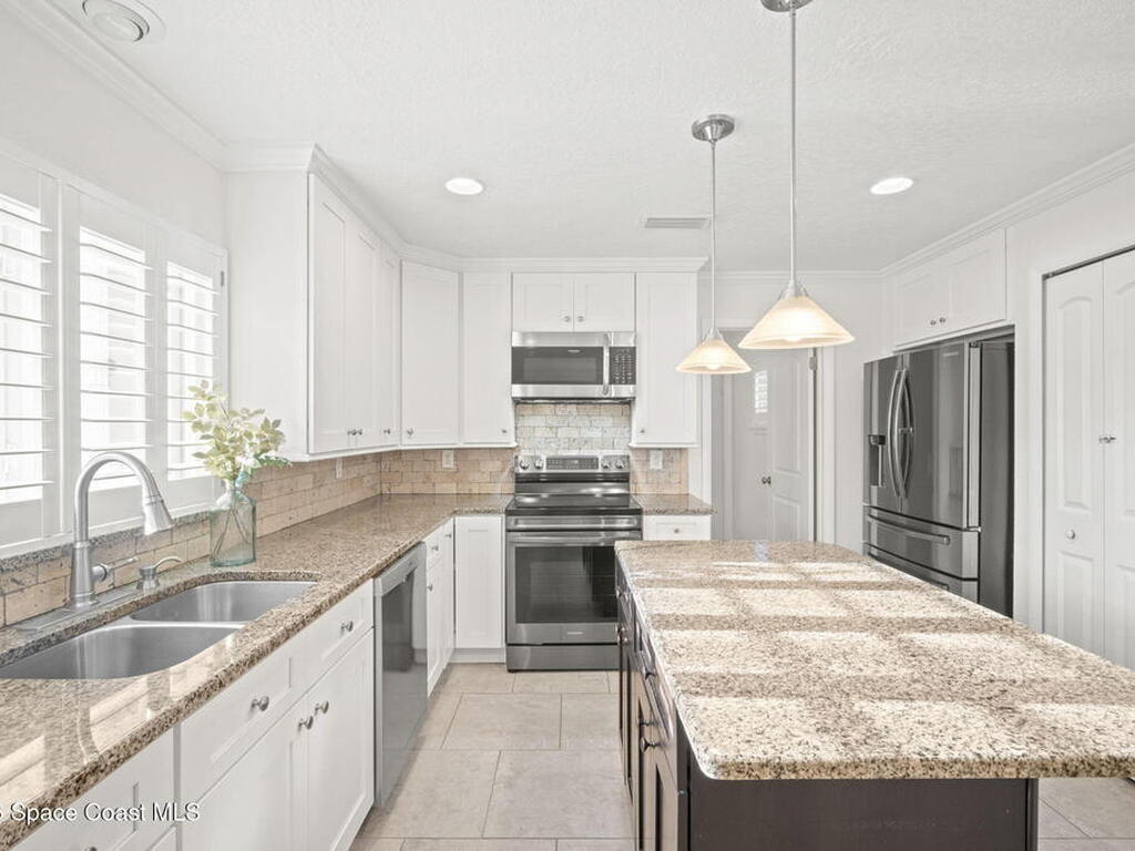 310 Franklyn Avenue, Indialantic, FL 32903