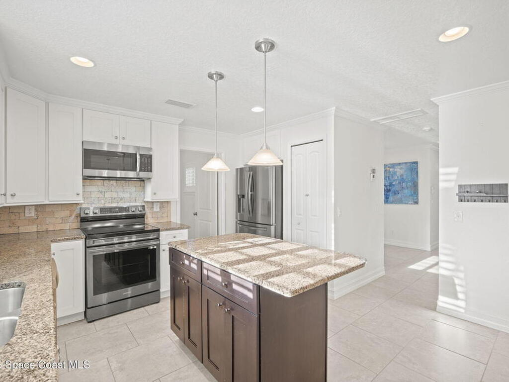 310 Franklyn Avenue, Indialantic, FL 32903