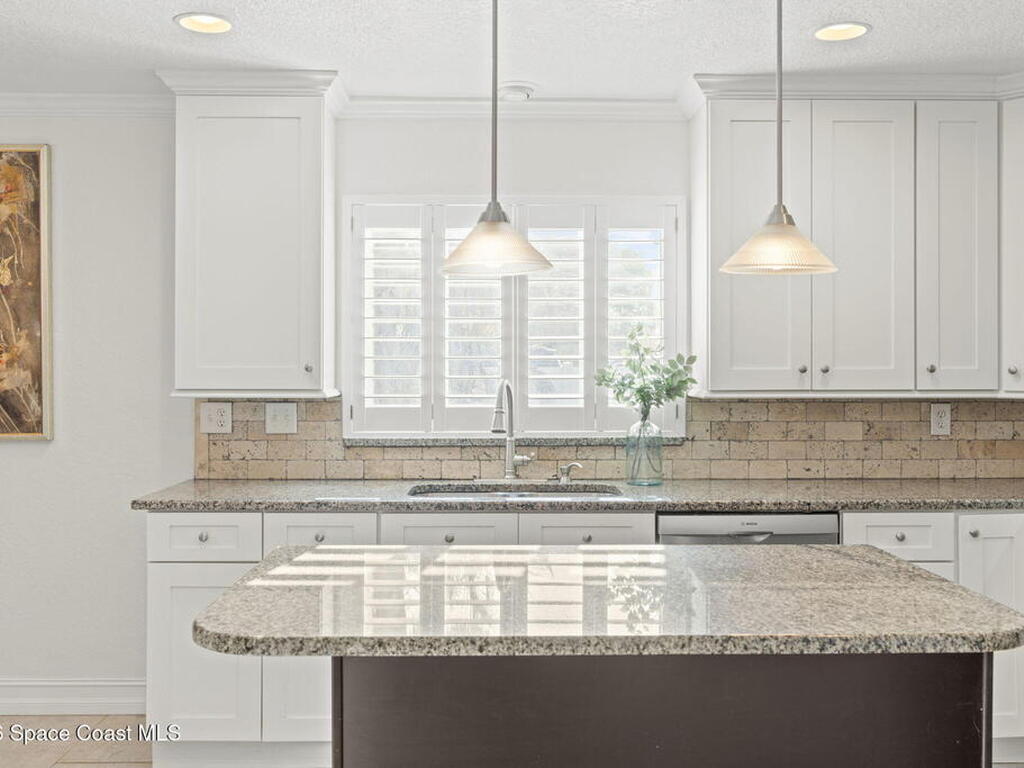 310 Franklyn Avenue, Indialantic, FL 32903