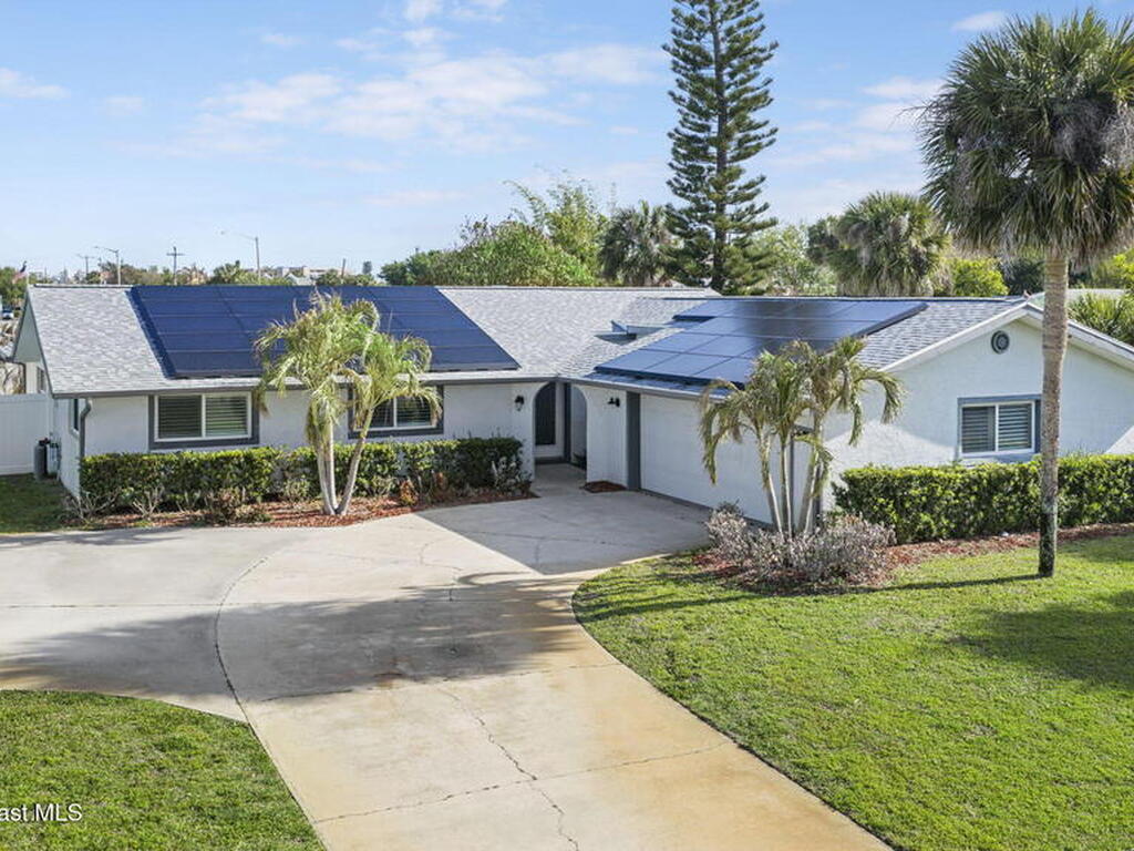 310 Franklyn Avenue, Indialantic, FL 32903
