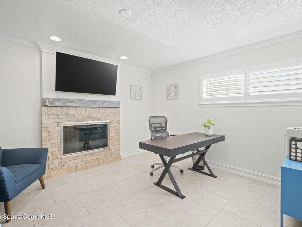 310 Franklyn Avenue, Indialantic, FL 32903